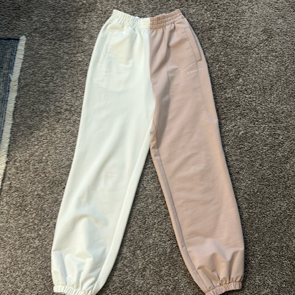 Lichi Two Toned “Minimalism” Joggers Size Small LIKE NEW!